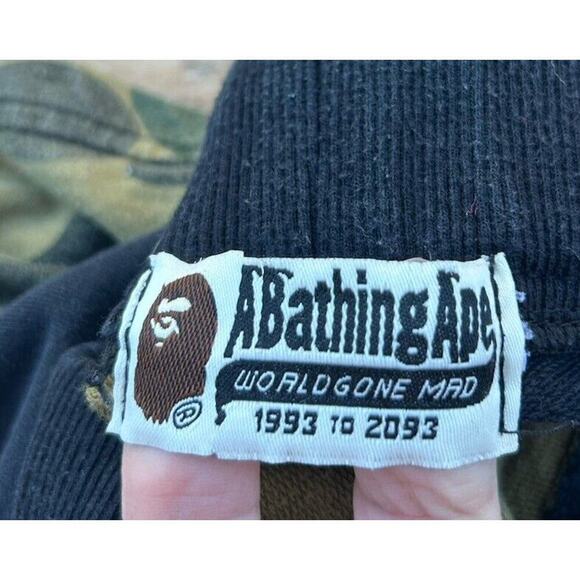 A Bathing Ape BAPE Beach shorts Shark Split Camo Size Medium ? Japan Street wear - Picture 4 of 7